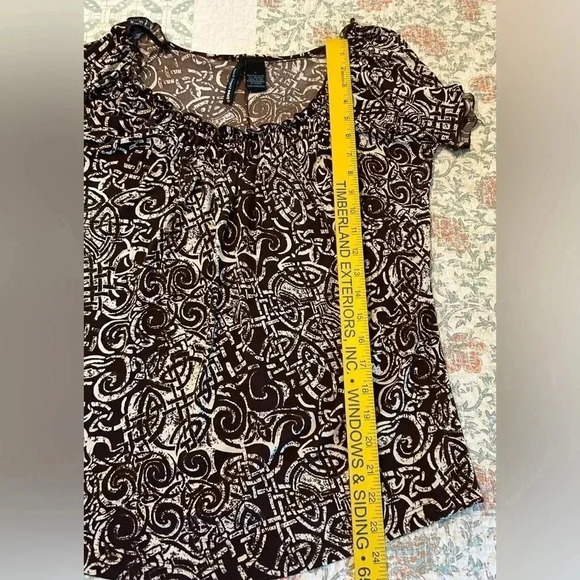 SAINT TROPEZ WEST Women’s Blouse Size Large EUC Measurement’s in pictures - Picture 8 of 8